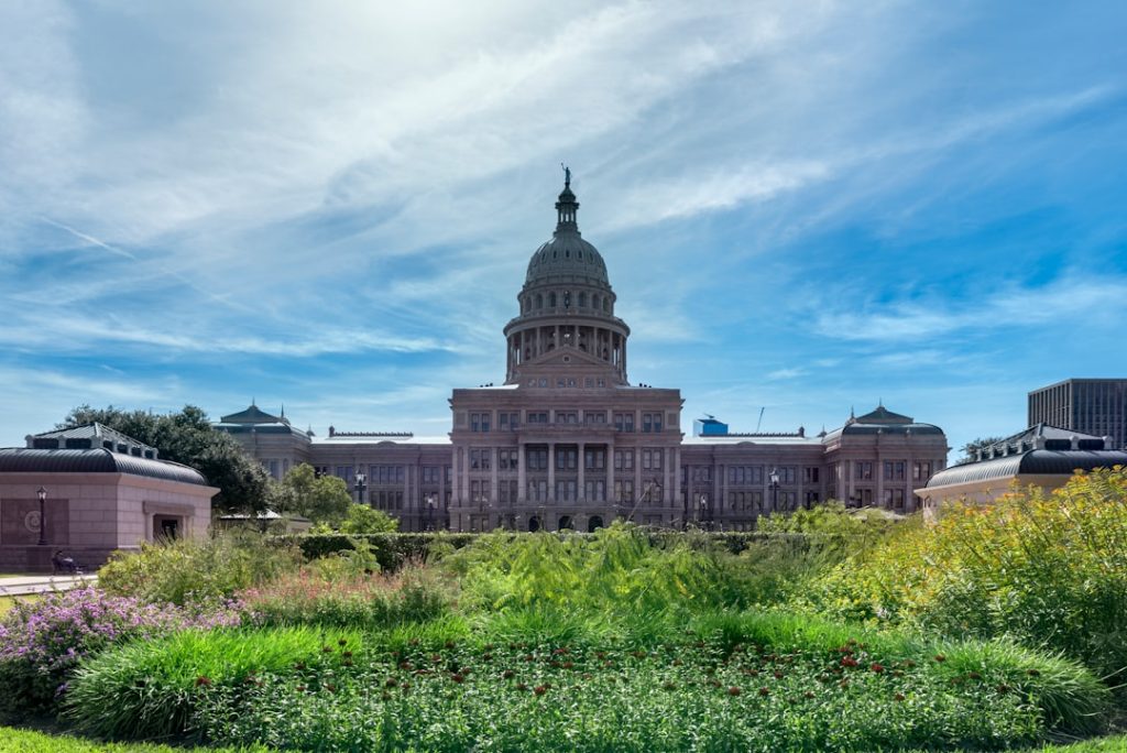 Photo Government building